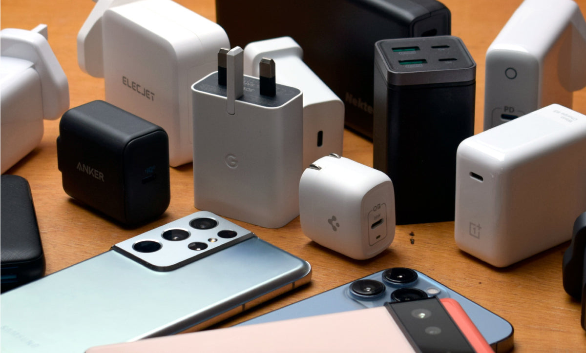 5 Ways to get rid of clutter? Keep your desk clean. – mycharge.com